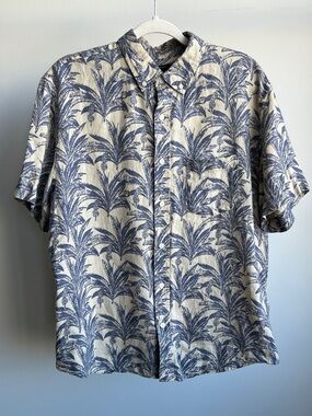 Banana Republic Blue Palm-Print Linen Short Sleeve Shirt